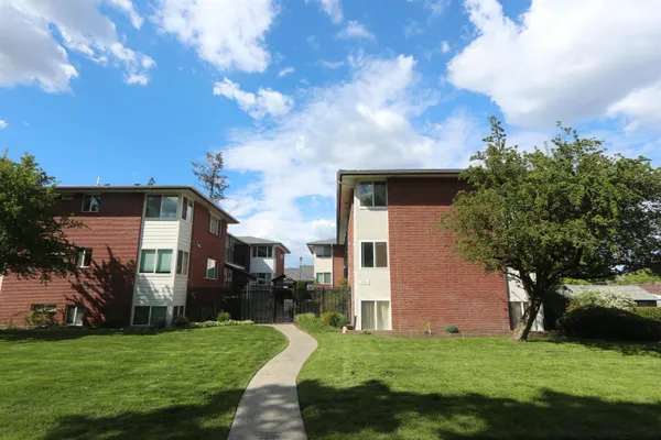 $140,000 | 1604 West 8th Avenue, Unit 306, Spokane, WA 99204