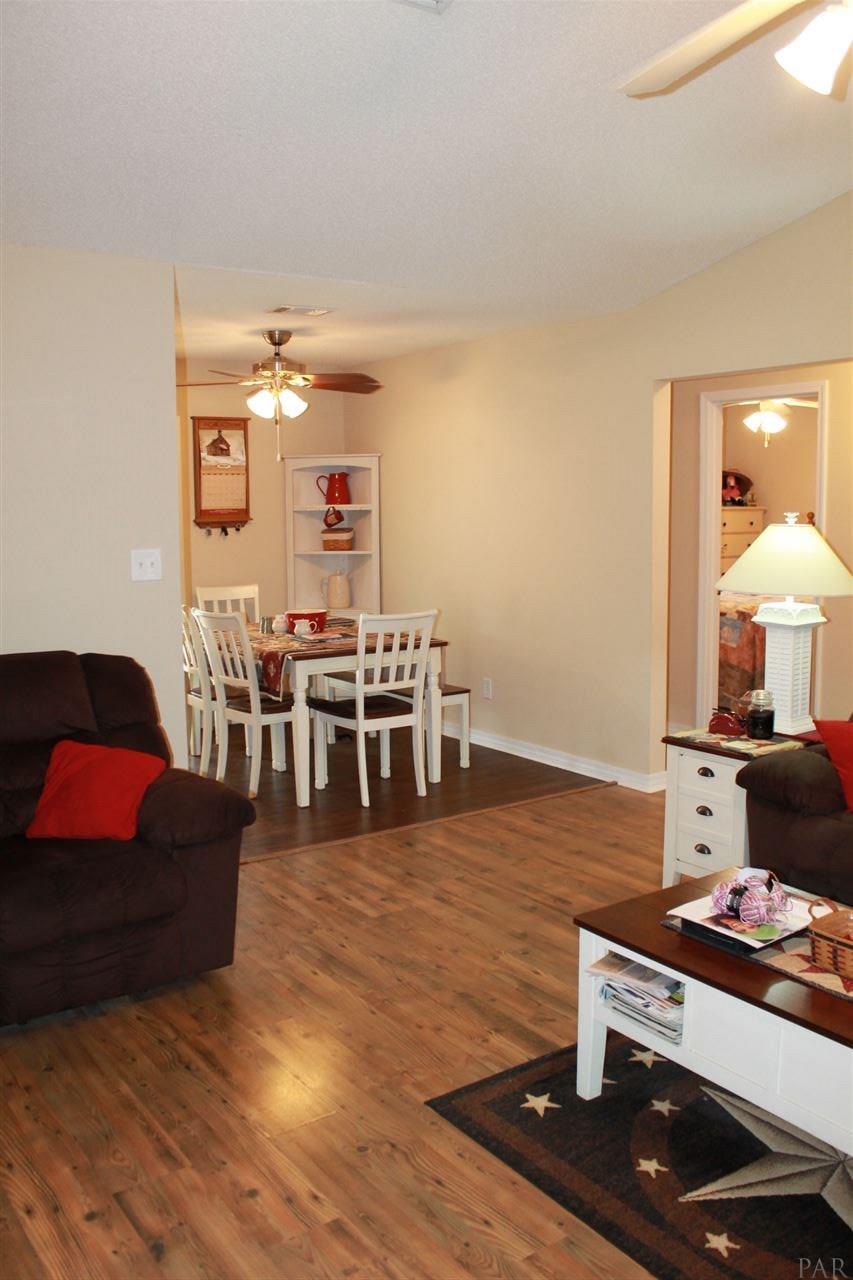 5436 Cox Road Milton, FL 32583 - Photo 6 of 40 Gallery Image 6