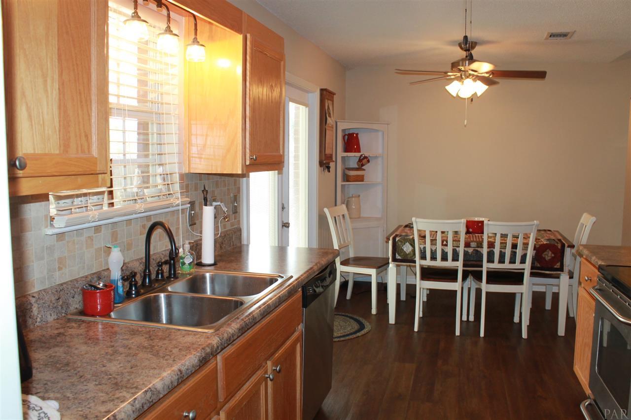 5436 Cox Road Milton, FL 32583 - Photo 8 of 40 Gallery Image 8