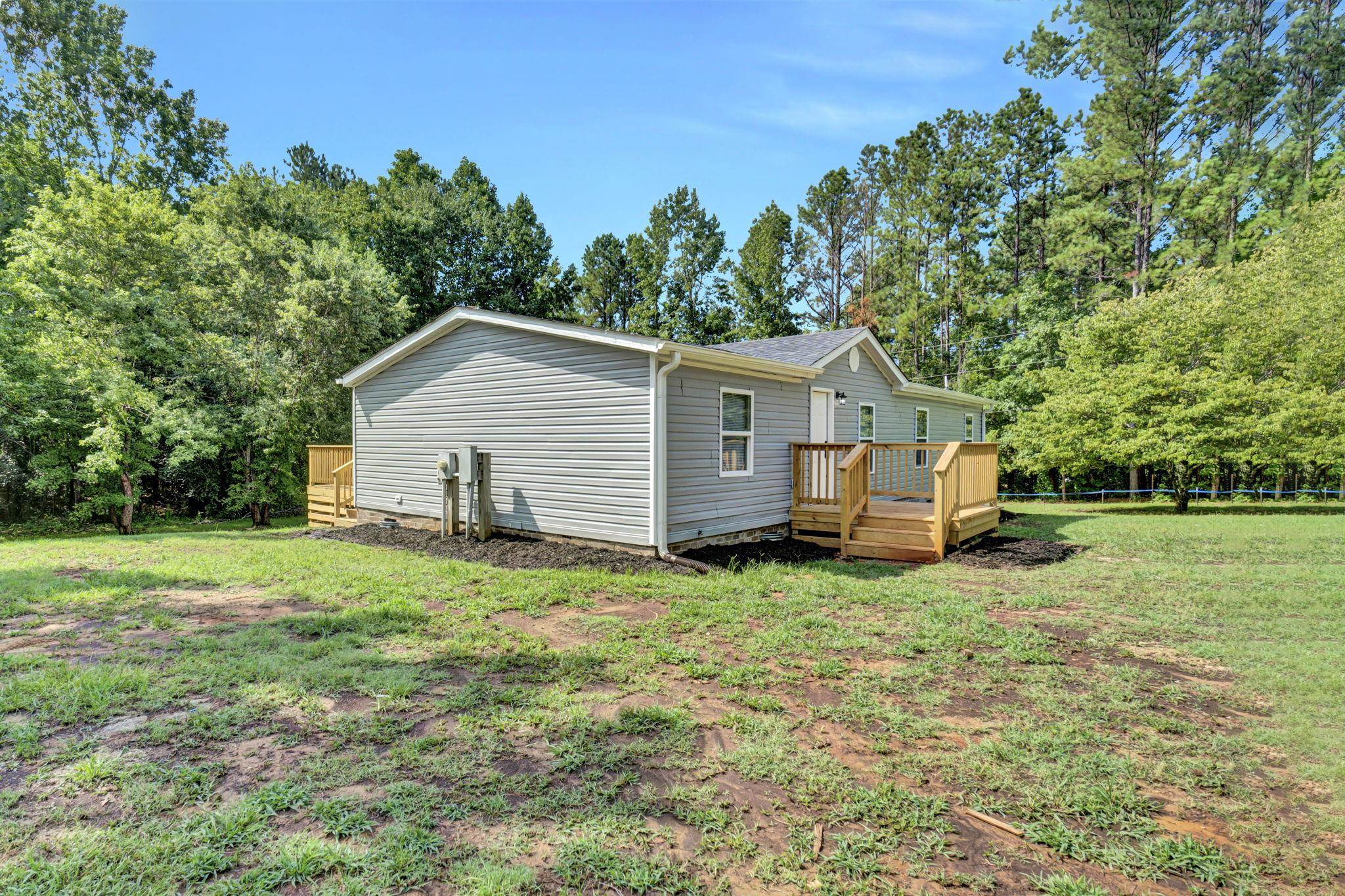 1279 Casey Road Woodruff, SC 29388 - Photo 3 of 49