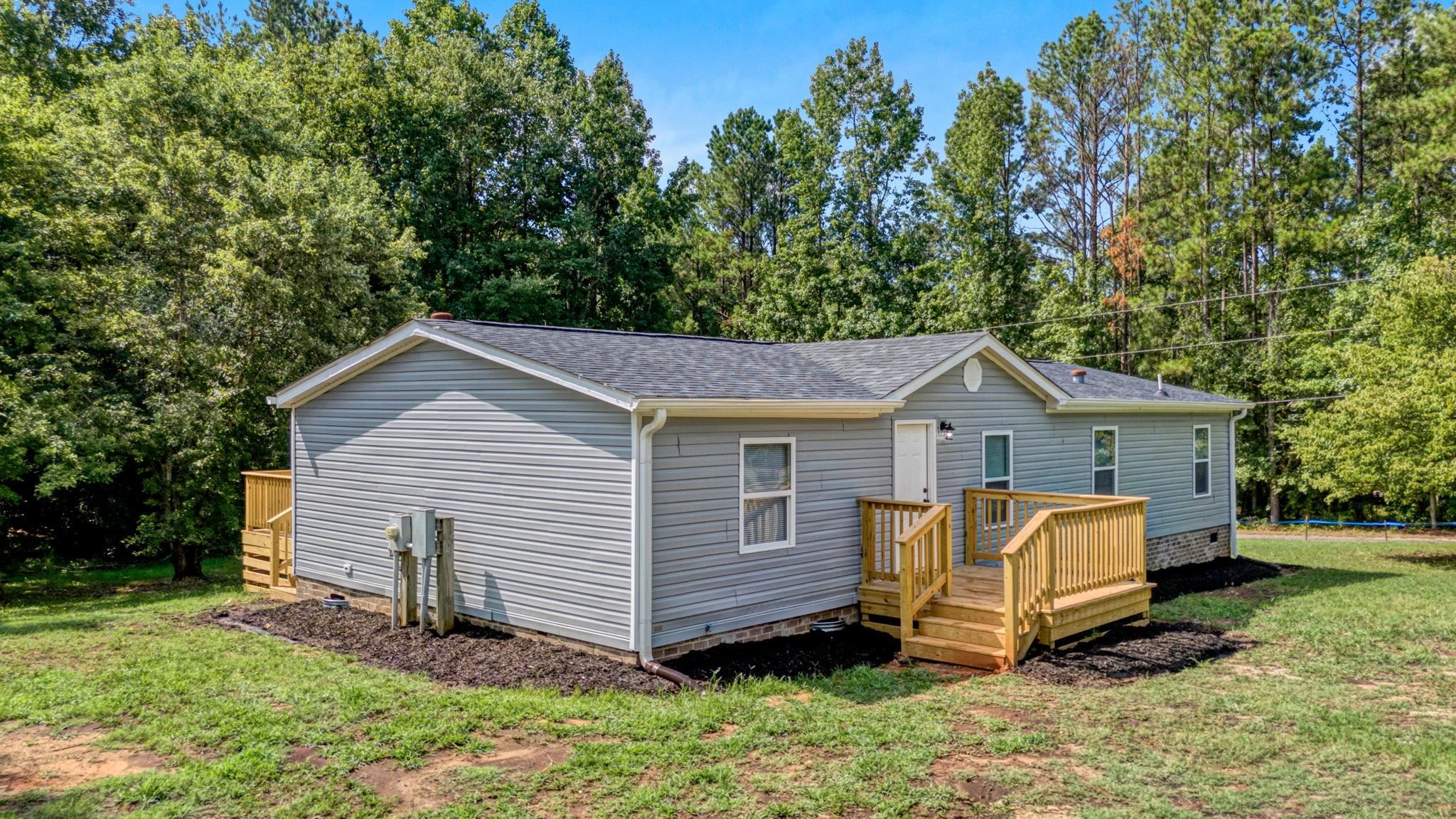1279 Casey Road Woodruff, SC 29388 - Photo 4 of 49