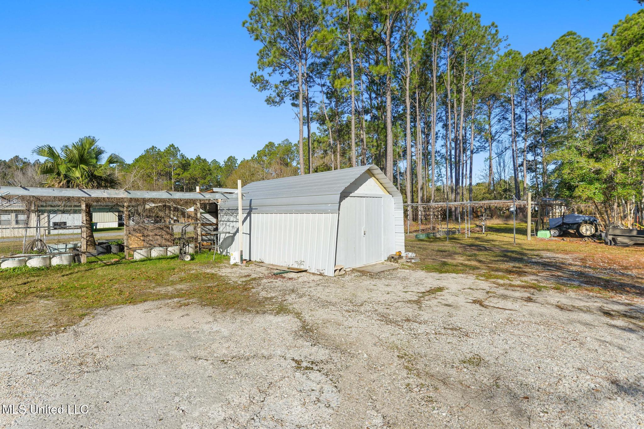 7216 Larkin Place West Biloxi, MS 39532 - Photo 23 of 33 7216 W Larkin Place-23