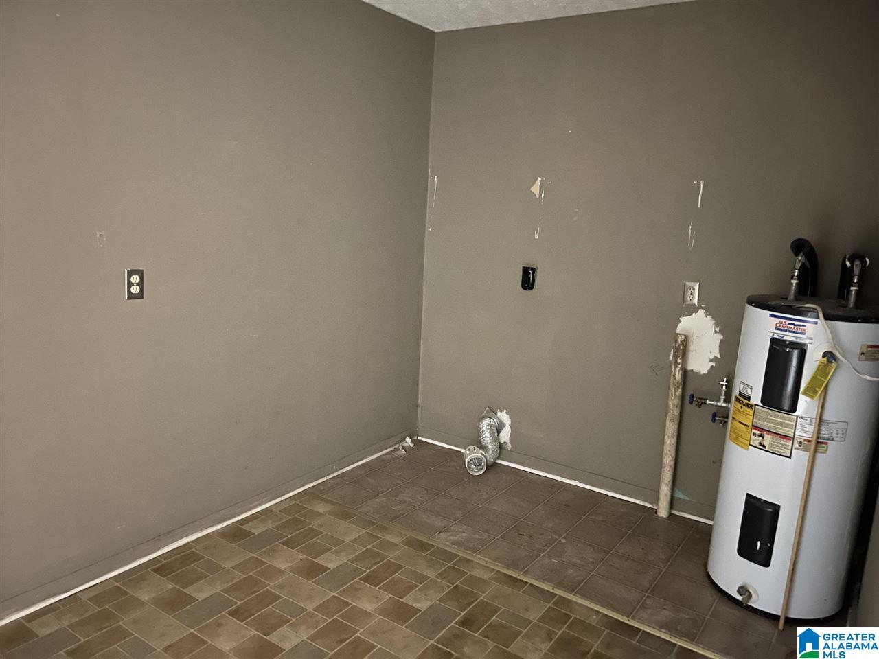 1004 Alexandria Road Southwest Jacksonville, AL 36265 - Photo 17 of 20