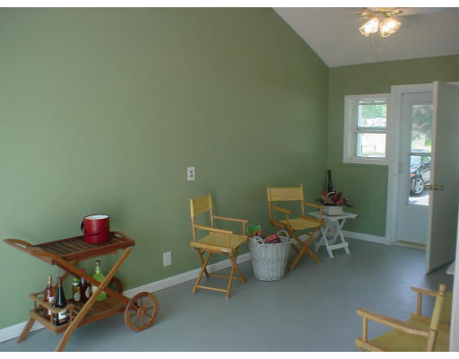 51 Essex Road Sharon, MA 02067 - Photo 11 of 18 Gallery Image 11