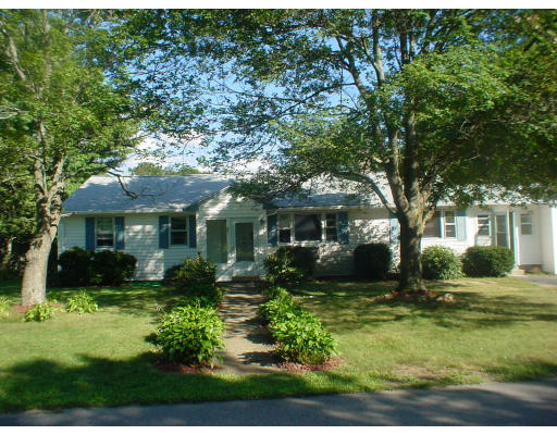 51 Essex Road Sharon, MA 02067 - Photo 18 of 18 Gallery Image 18
