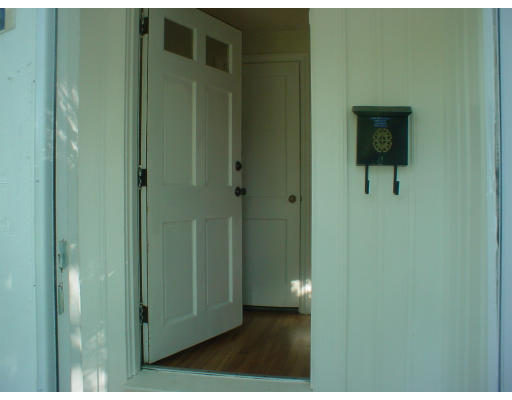 51 Essex Road Sharon, MA 02067 - Photo 2 of 18 Gallery Image 2
