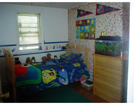 51 Essex Road Sharon, MA 02067 - Photo 9 of 18 Gallery Image 9
