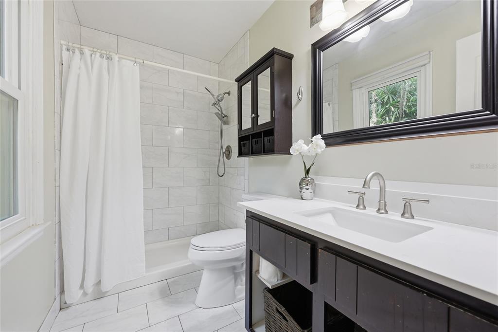 8502 Southwest 52 Place Gainesville, FL 32608 - Photo 16 of 32