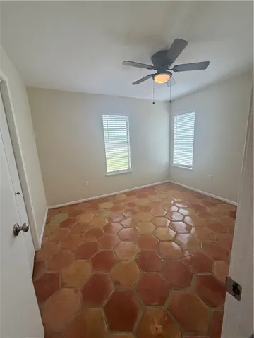 $1,750 | 610 North Eugenia Street, Orange Grove, TX 78372