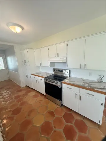 $1,750 | 610 North Eugenia Street, Orange Grove, TX 78372