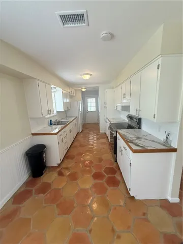 $1,750 | 610 North Eugenia Street, Orange Grove, TX 78372