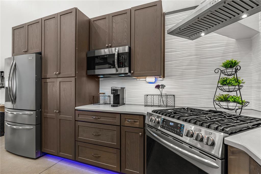 3180 Volco Road Edgewater, FL 32141 - Photo 19 of 51