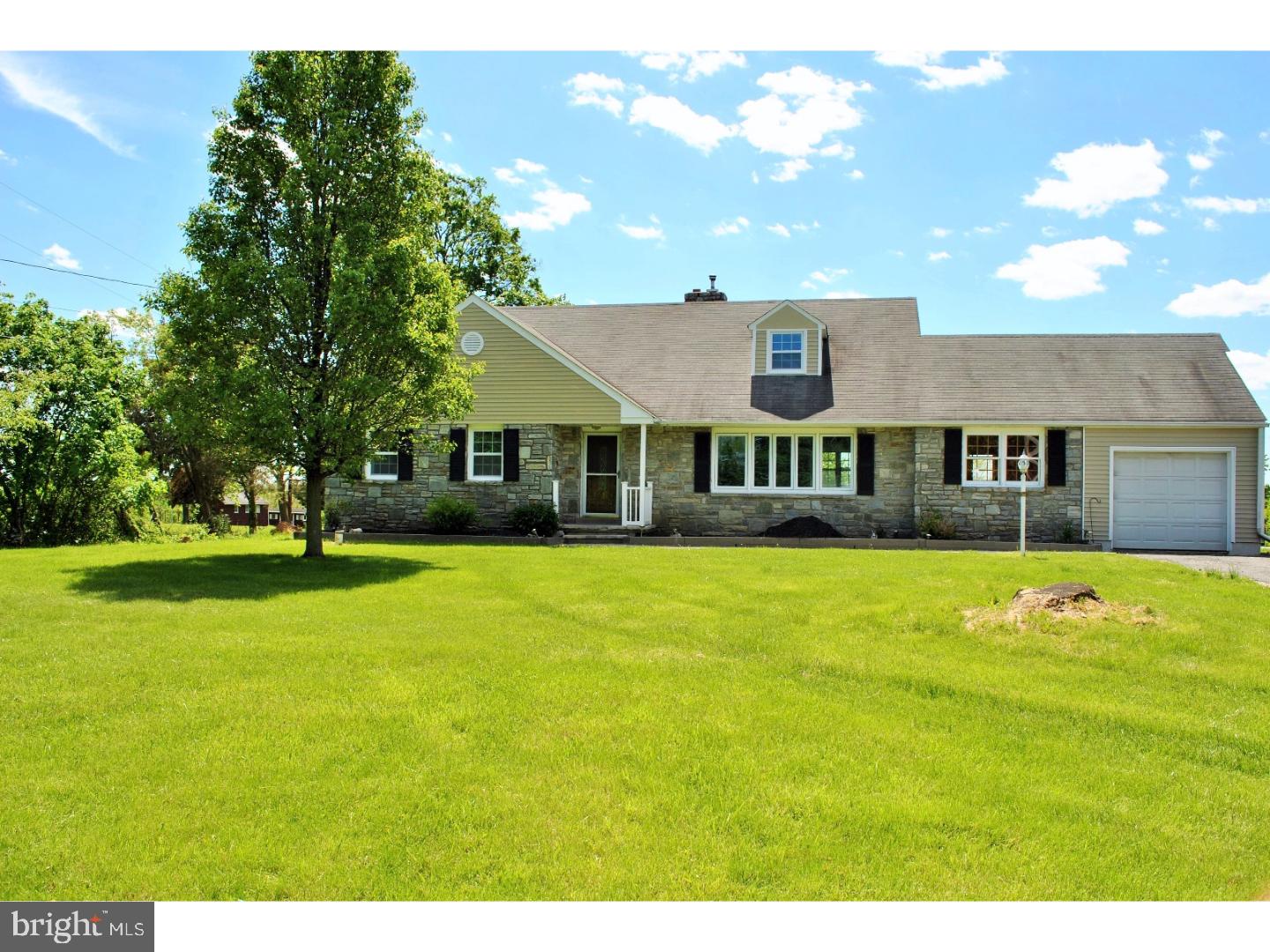 3304 Little Road Perkiomenville, PA 18074 - Photo 1 of 24 Gallery Image 1