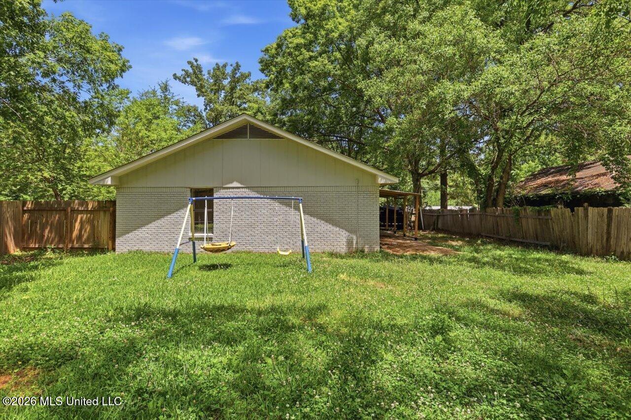 207 Martin Road Brandon, MS 39042 - Photo 16 of 17 20-207 Martin Rd _ Hometoursms.com