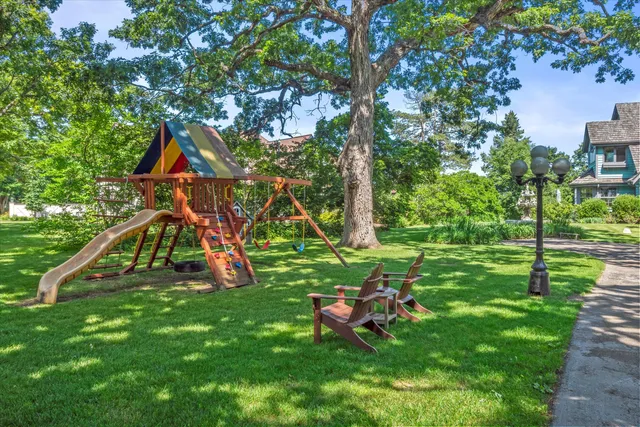 $3,099,000 | W335N5511 Island View Lane, Merton, WI 53058