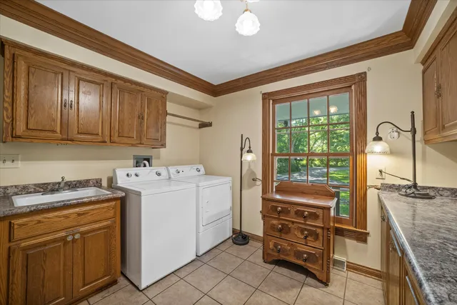 $3,099,000 | W335N5511 Island View Lane, Merton, WI 53058