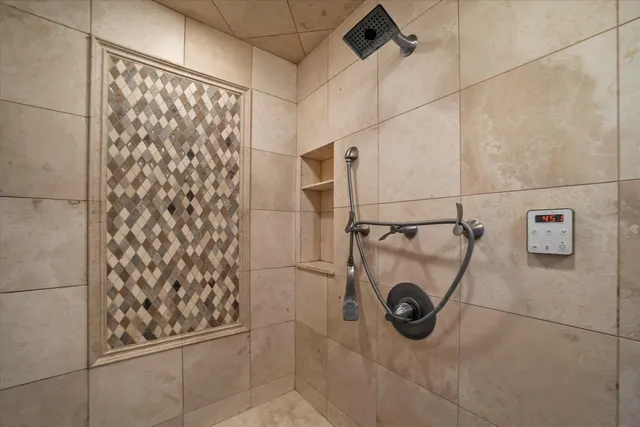 $3,099,000 | W335N5511 Island View Lane, Merton, WI 53058