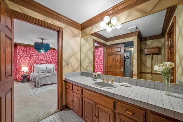 $3,099,000 | W335N5511 Island View Lane, Merton, WI 53058