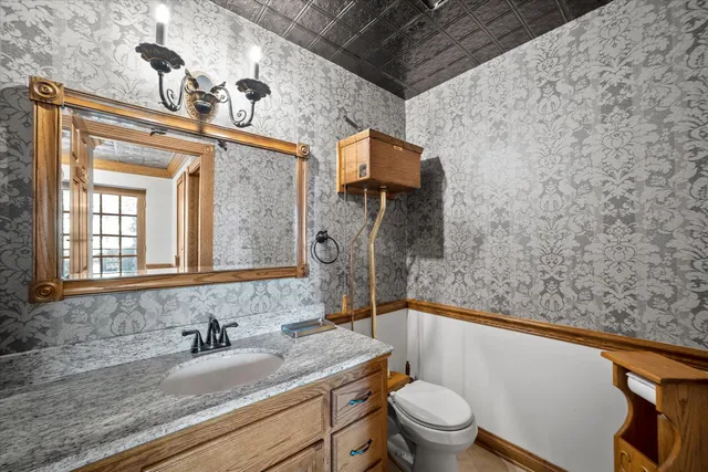 $3,099,000 | W335N5511 Island View Lane, Merton, WI 53058