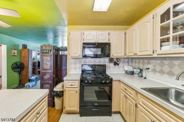 $230,000 | 925 East Front Street, Unit 66, Plainfield, NJ 07062