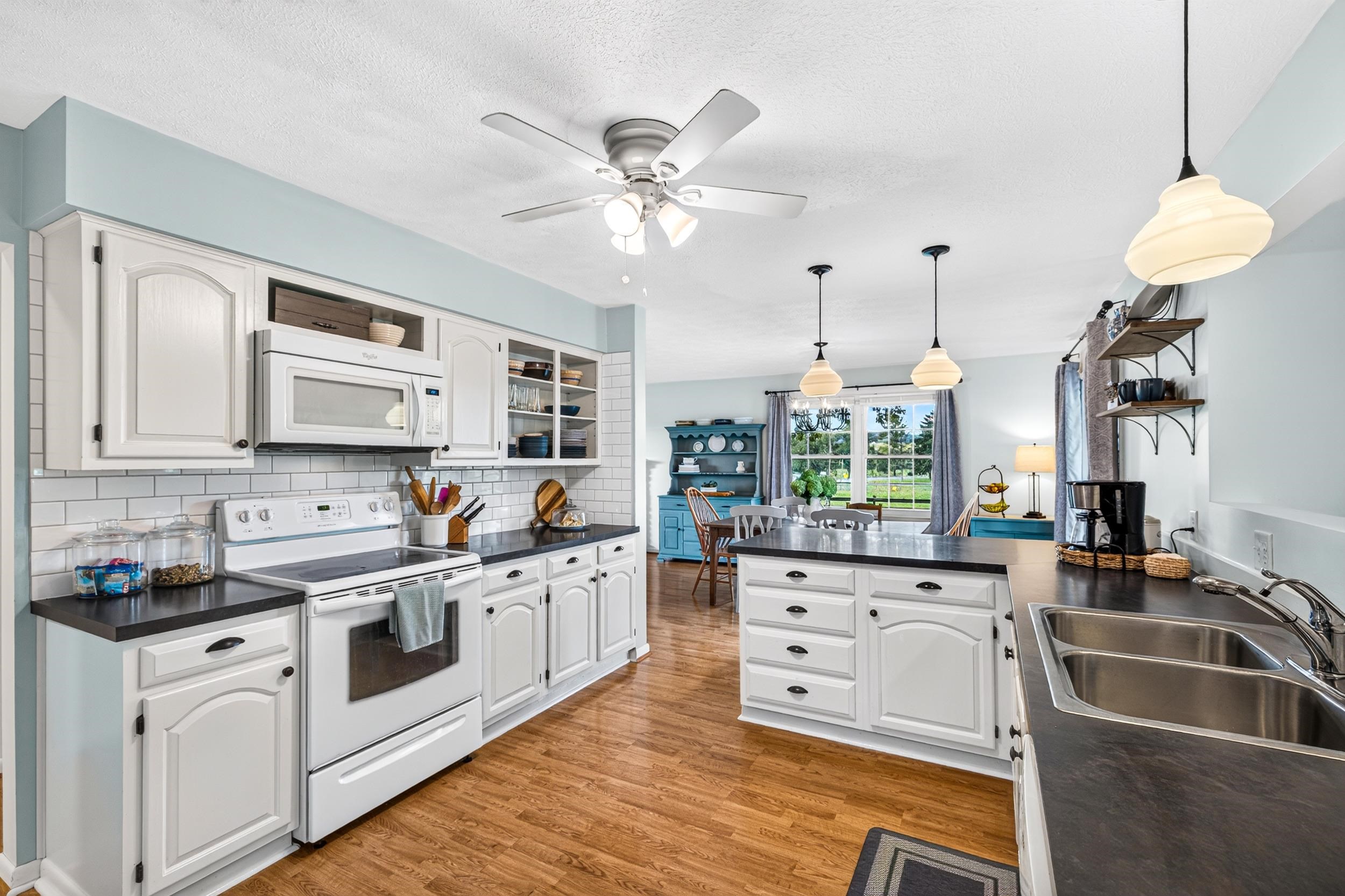 718 Weaver Road Harrisonburg, VA 22802 - Photo 7 of 75 Gallery Image 7