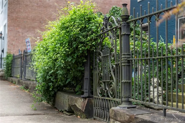 $675,000 | 416 East 2nd Street, Madison, IN 47250