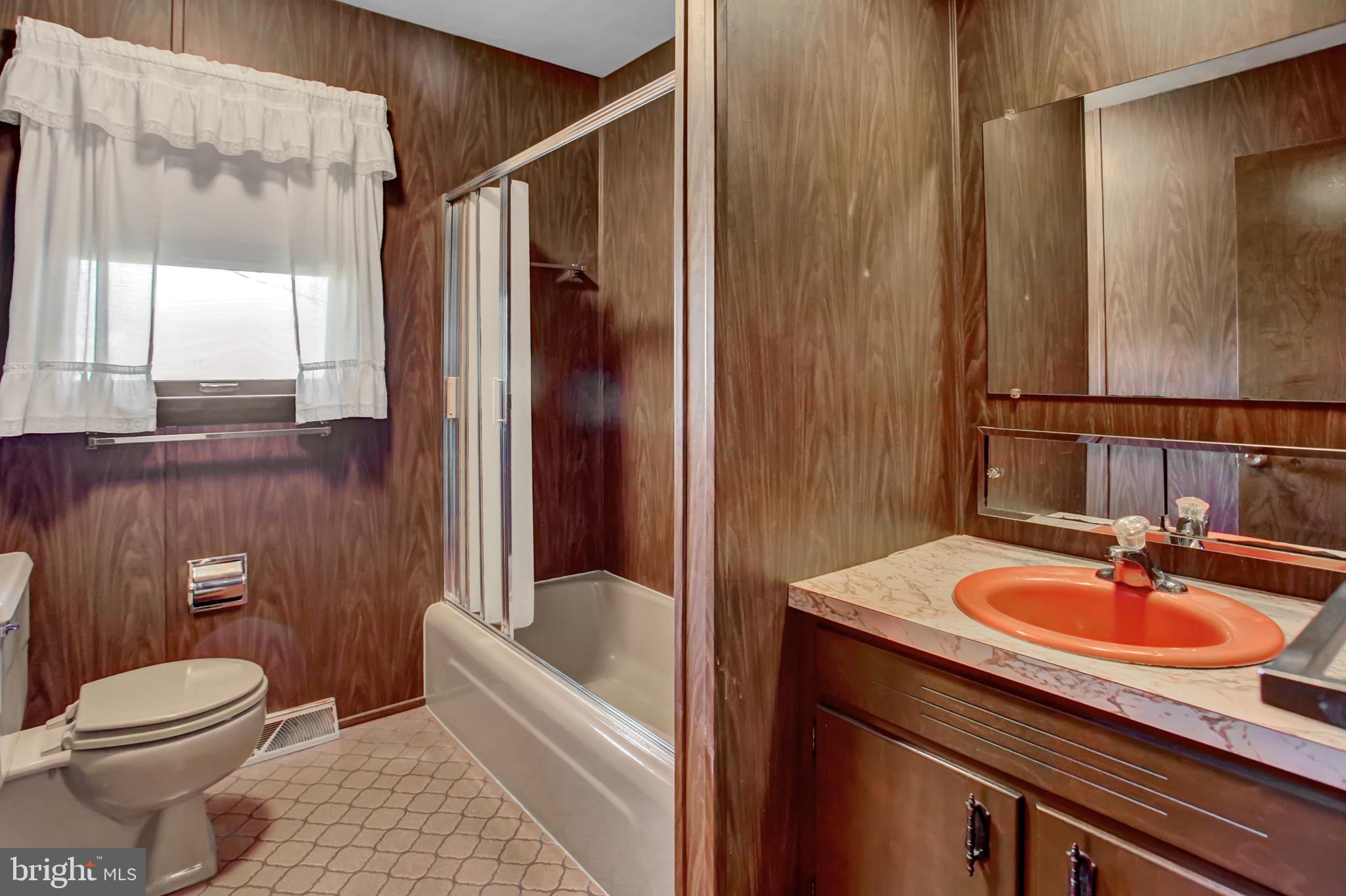 453 Belair Drive Lancaster, PA 17601 - Photo 16 of 26 Gallery Image 16