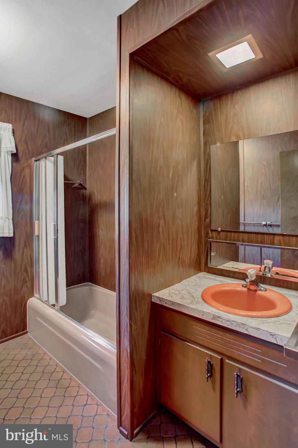 453 Belair Drive Lancaster, PA 17601 - Photo 17 of 26 Gallery Image 17