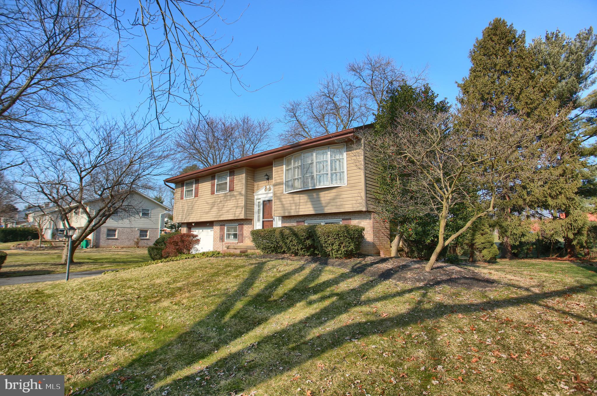 453 Belair Drive Lancaster, PA 17601 - Photo 6 of 26 Gallery Image 6