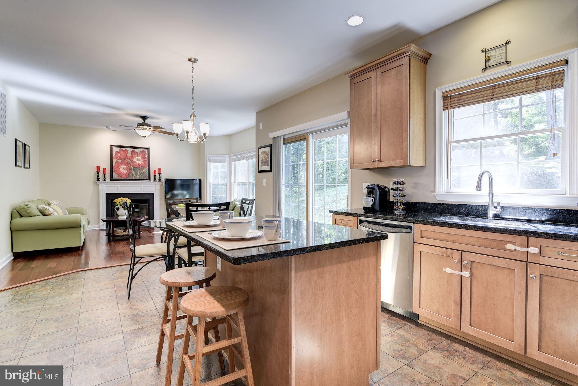 4827 Roop Road Mount Airy, MD 21771 - Photo 8 of 30 Interior (General)