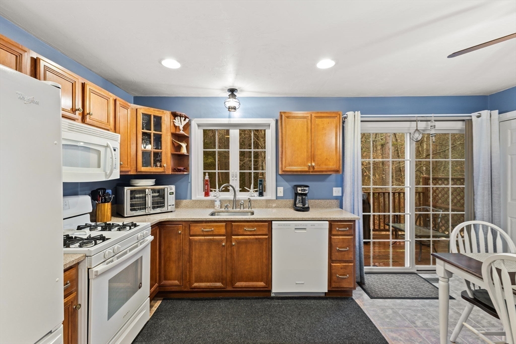 32 Ridge Drive, Unit 32 Middleboro, MA 02346 - Photo 16 of 41 Gallery Image 16