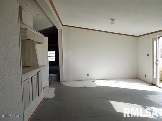 1485 Indian Ridge Road Jacob, IL 62950 - Photo 5 of 12 Gallery Image 5