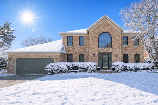 $749,000 | 484 Blodgett Court, Naperville, IL 60565