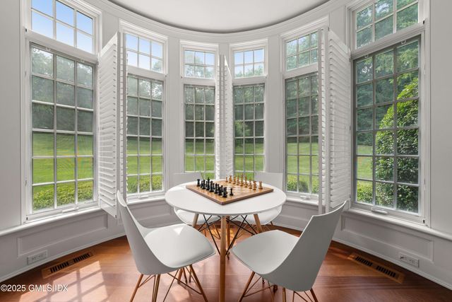 $6,595,000 | 62 Summersweet Lane, New Canaan, CT 06840