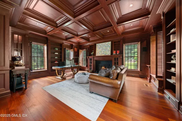 $6,595,000 | 62 Summersweet Lane, New Canaan, CT 06840
