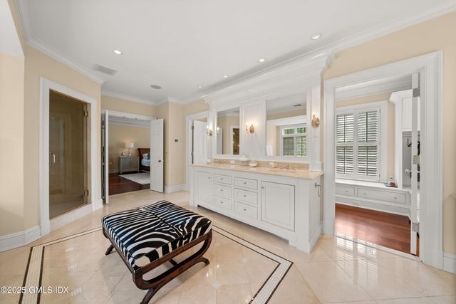 $6,595,000 | 62 Summersweet Lane, New Canaan, CT 06840