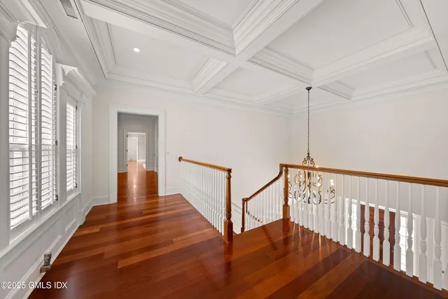 $6,595,000 | 62 Summersweet Lane, New Canaan, CT 06840