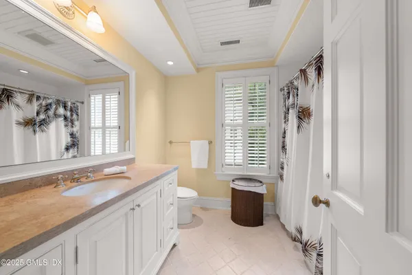 $6,595,000 | 62 Summersweet Lane, New Canaan, CT 06840