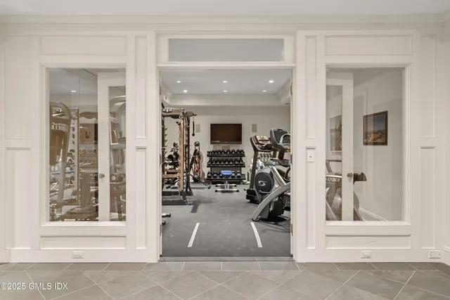 $6,595,000 | 62 Summersweet Lane, New Canaan, CT 06840