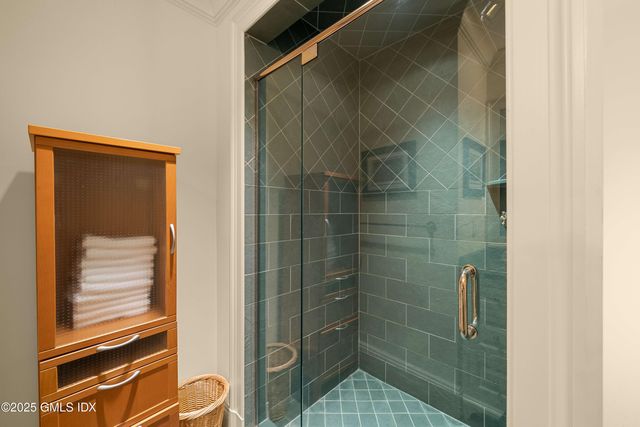 $6,595,000 | 62 Summersweet Lane, New Canaan, CT 06840