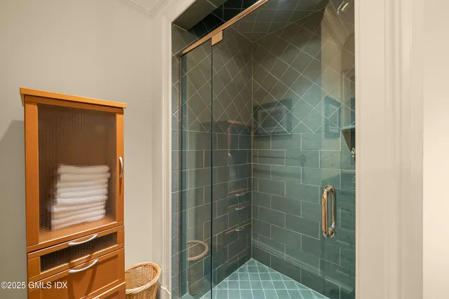 $6,595,000 | 62 Summersweet Lane, New Canaan, CT 06840