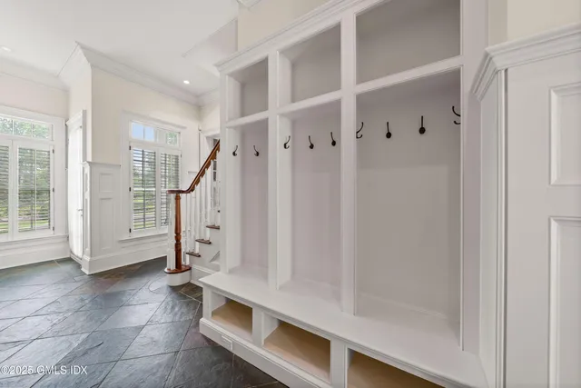 $6,595,000 | 62 Summersweet Lane, New Canaan, CT 06840