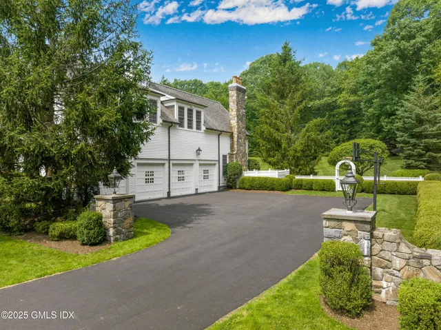 $6,595,000 | 62 Summersweet Lane, New Canaan, CT 06840