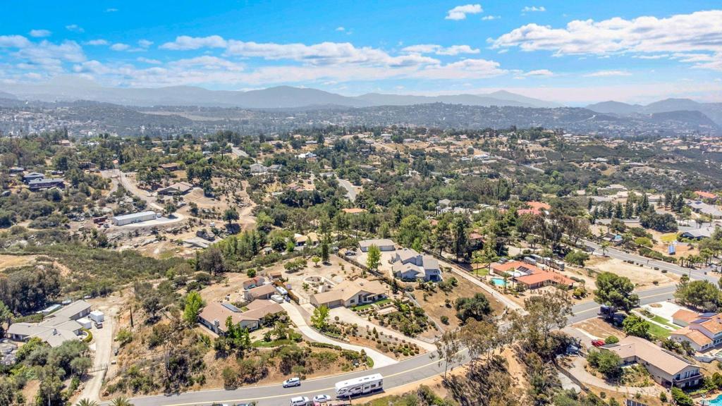2577 Starkey Way Alpine, CA 91901 - Photo 29 of 54