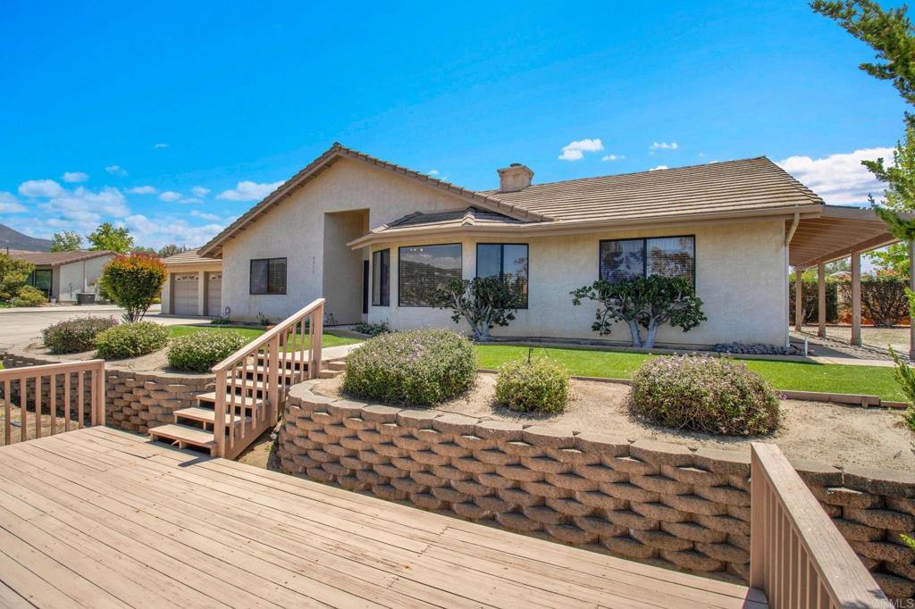 2577 Starkey Way Alpine, CA 91901 - Photo 30 of 54