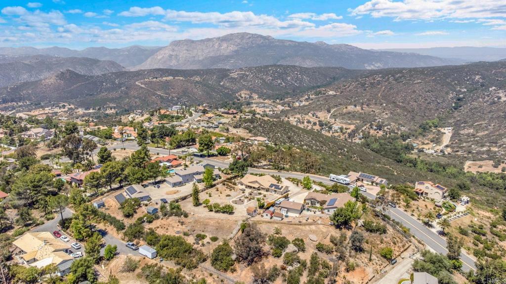 2577 Starkey Way Alpine, CA 91901 - Photo 42 of 54