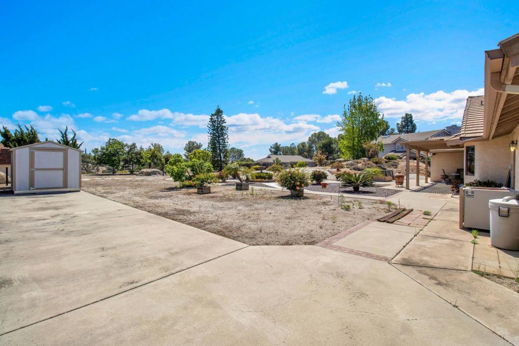 2577 Starkey Way Alpine, CA 91901 - Photo 44 of 54