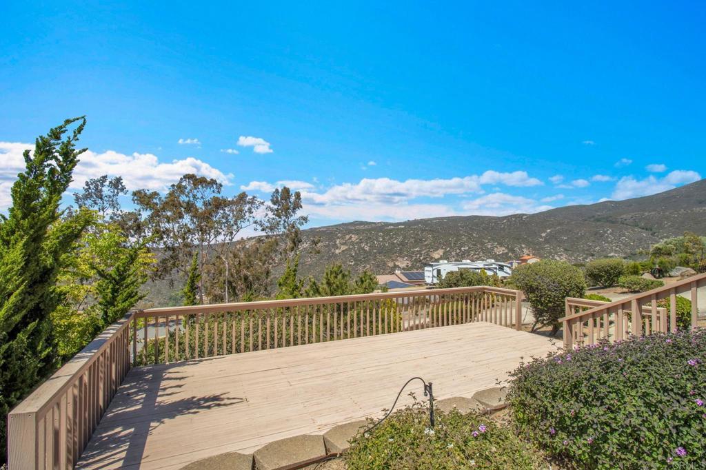 2577 Starkey Way Alpine, CA 91901 - Photo 45 of 54