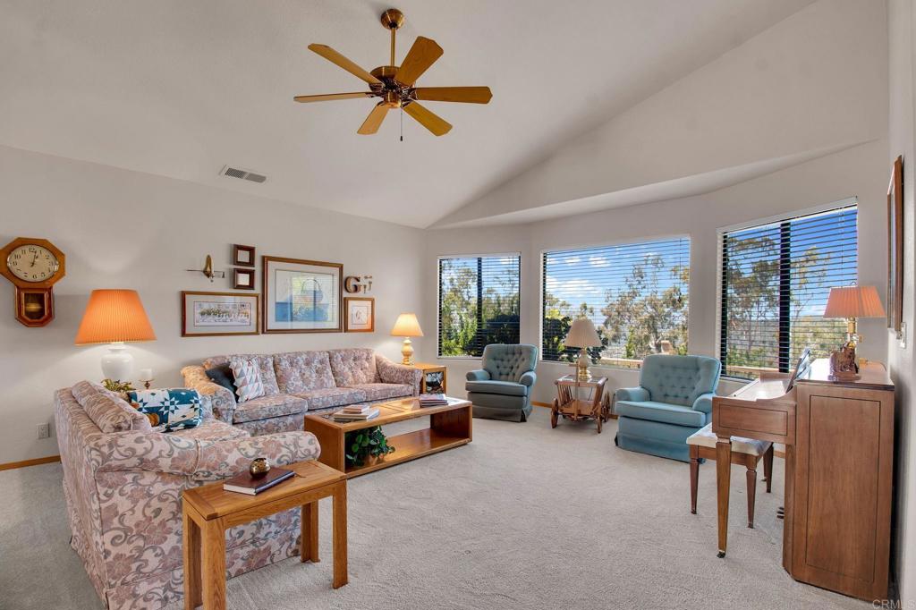 2577 Starkey Way Alpine, CA 91901 - Photo 5 of 54