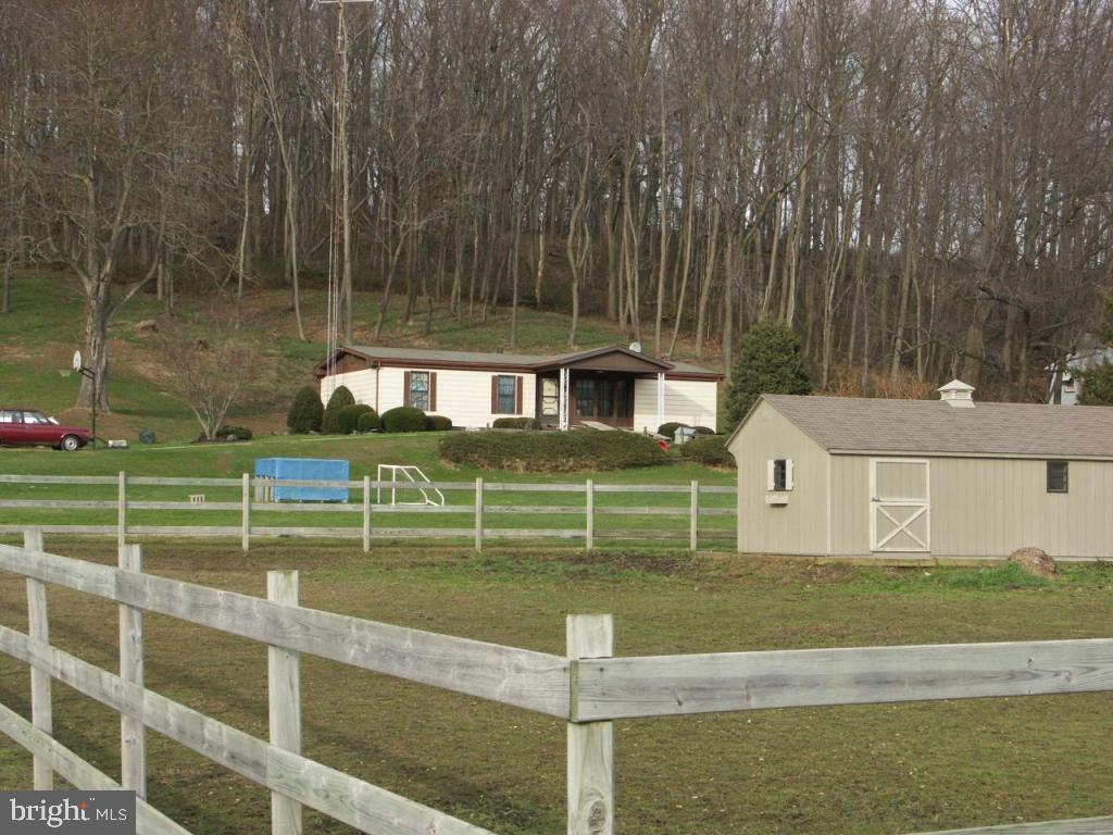 69 B Iva Road Paradise, PA 17562 - Photo 1 of 1 Gallery Image 1